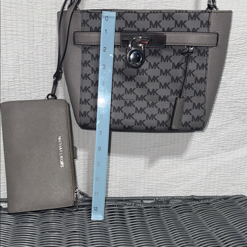 Michael Kors Black And Gray Crossbody Bag Set